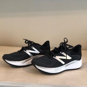 New Balance Freshfoam Evare Black and White Sneakers